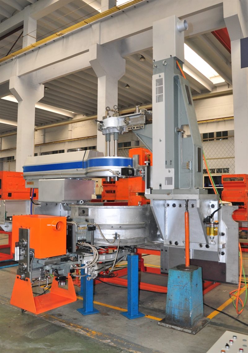 3-3 雙電機伺服角剪機（jī）.jpg